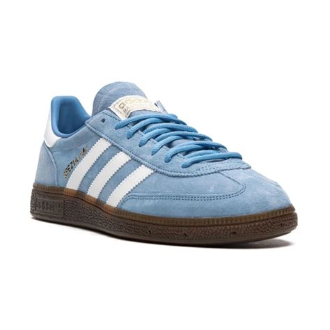 Lichtblauwe adidas schoenen voor heren 